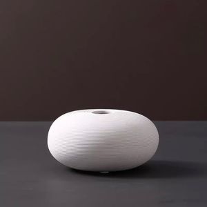 Nordic Round Bud Vase